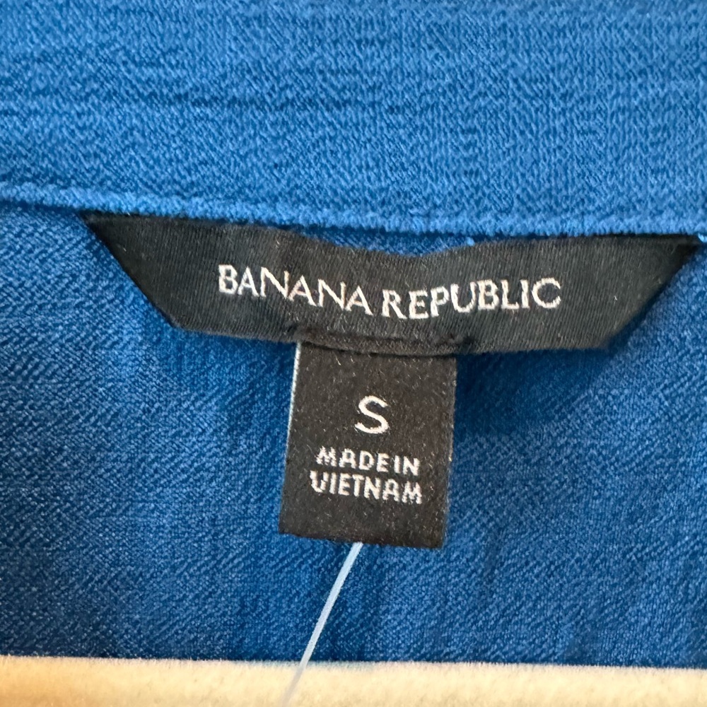 Banana Republic small Blue Blouse - Picture 3 of 3